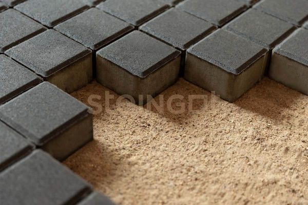 Тротуарная плитка Steingot Квадрат 100х100х60 Черный (верхний прокрас) Тротуарная плитка Steingot Квадрат 100х100х60 Черный (верхний прокрас)