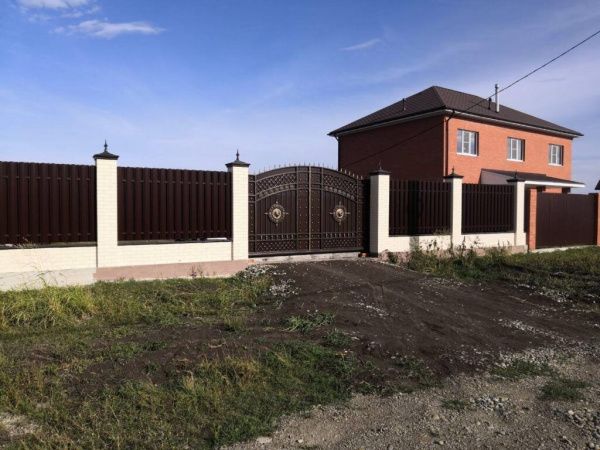 Колпак MONBLAN с пикой на 2 кирпича Черный Колпак MONBLAN с пикой на 2 кирпича Черный