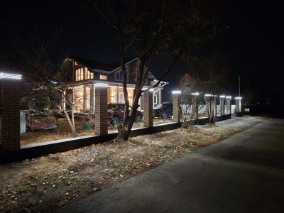 Колпак с подсветкой Bona на 2 кирпича Коричневый Колпак с подсветкой Bona на 2 кирпича Коричневый